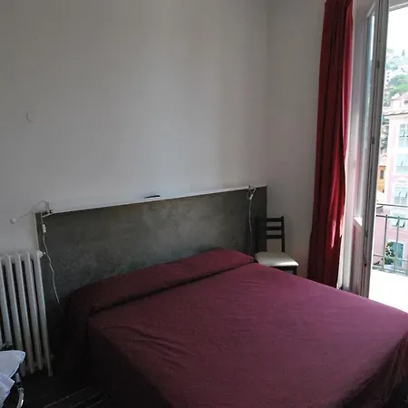 Hotel La Vela *