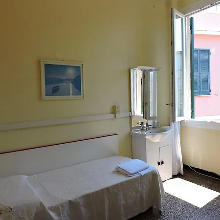 Hotel La Vela *
